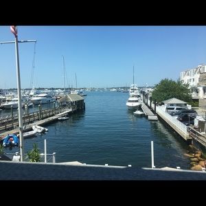 Meet your Posher, Anthony